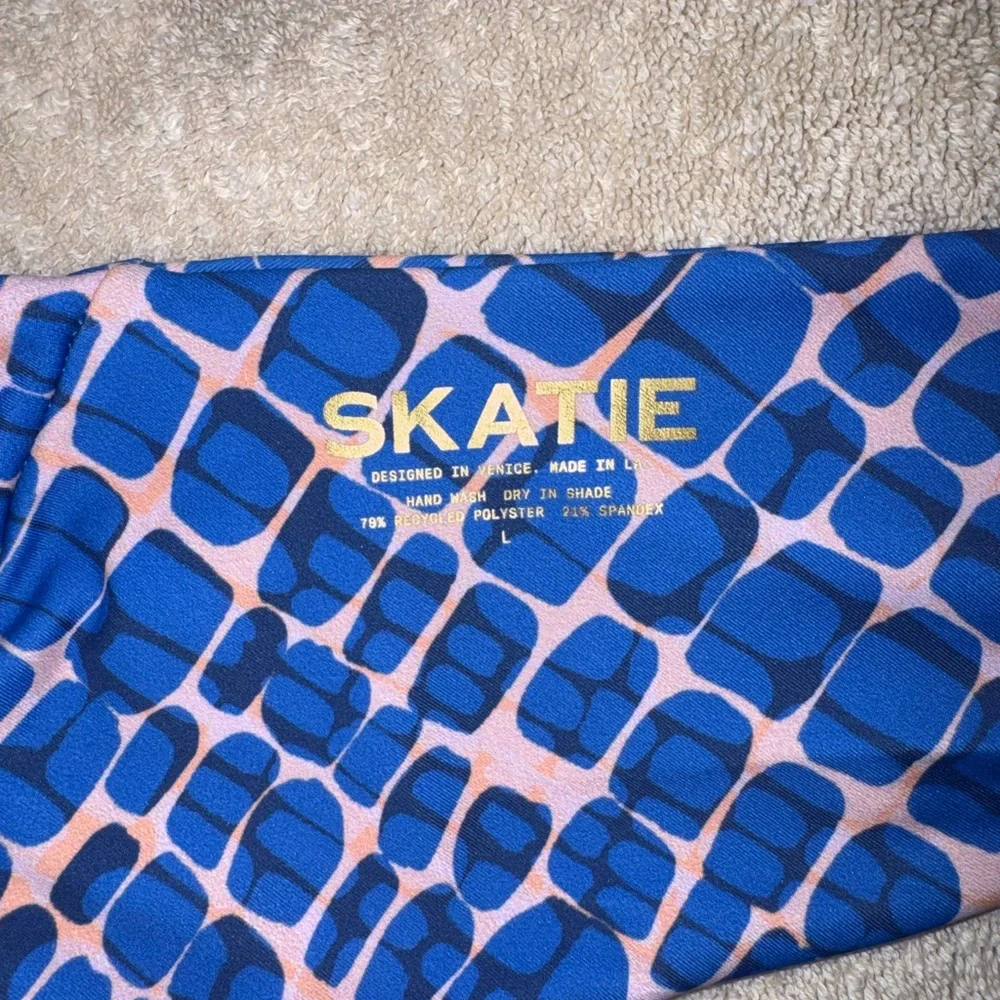 SKATIE - Croc Patterned Bikini Set - Picture 4 of 16